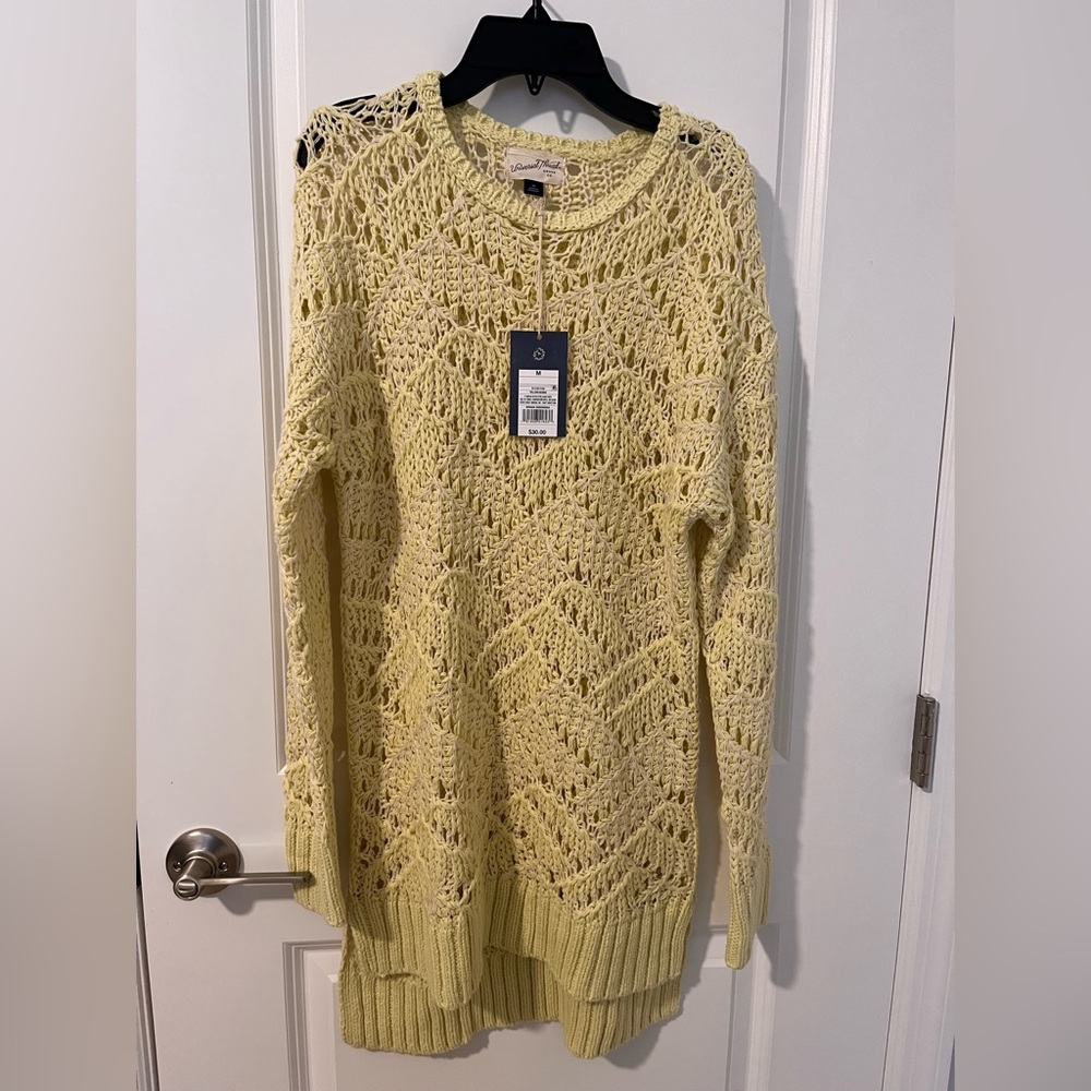 NWT Universal thread Light Yellow Open-Knit Sweat… - image 1